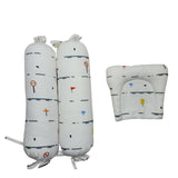 Bolster with transport print – part of baby bedding set, showcasing cute vehicle illustrations.